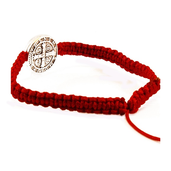Saint Benedict Red Bracelet - Picture 2 of 4